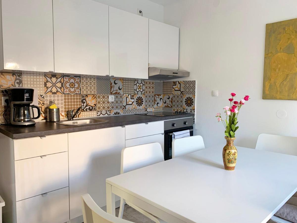 Apartment Gardenview - New! Krk Town Exterior photo