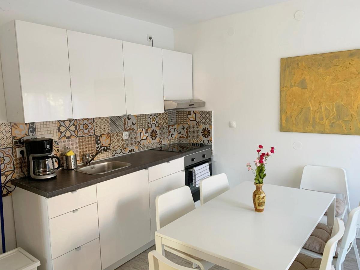 Apartment Gardenview - New! Krk Town Exterior photo